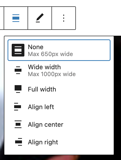 Changing alignment for the Flickr embed block.